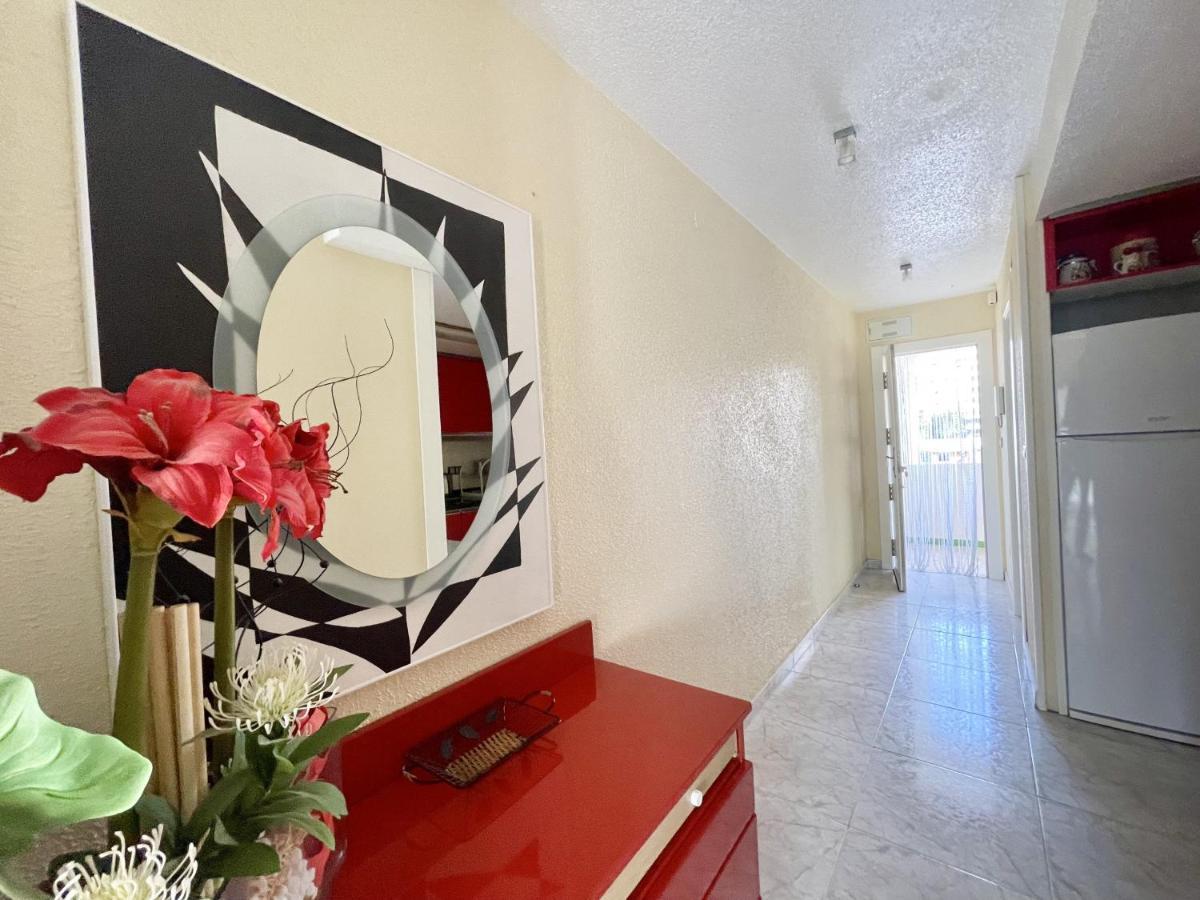 Magnificent Mediterraneo Apartment 베니돔 외부 사진