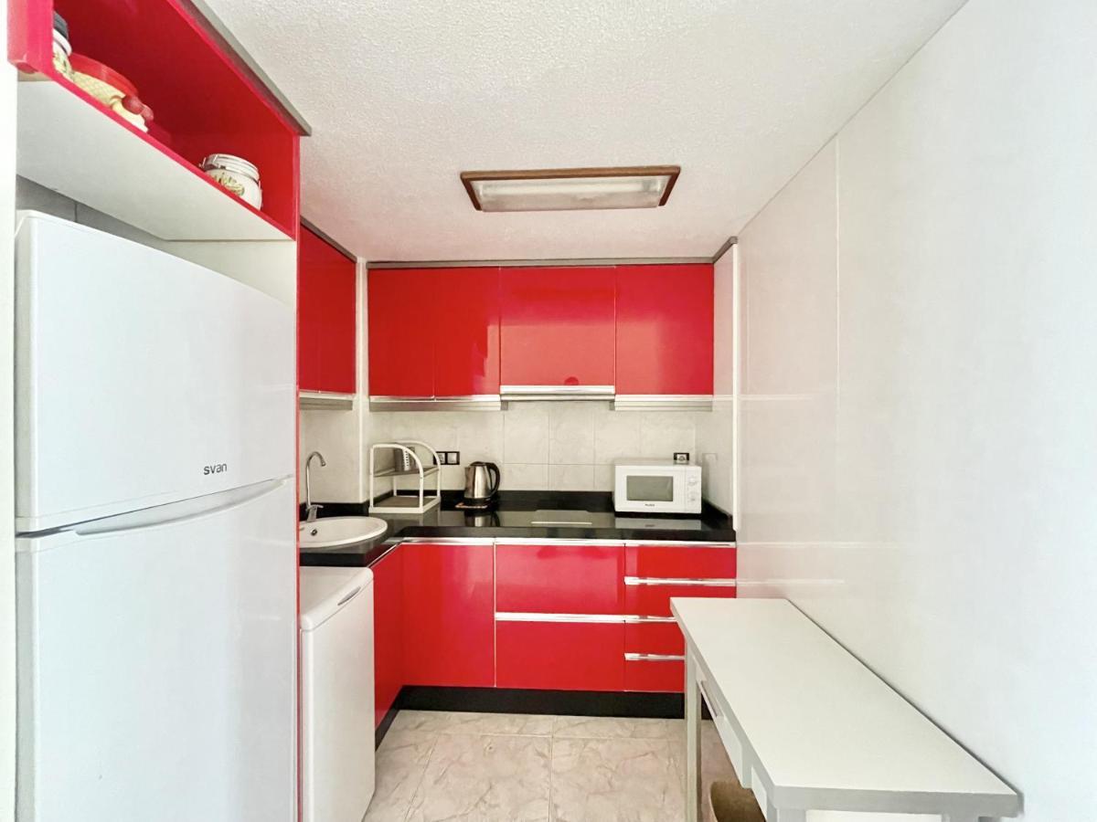 Magnificent Mediterraneo Apartment 베니돔 외부 사진